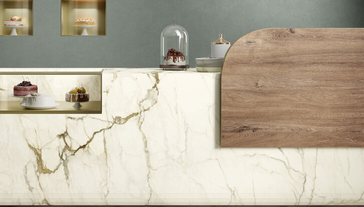 Marble-effect porcelain stoneware kitchen top