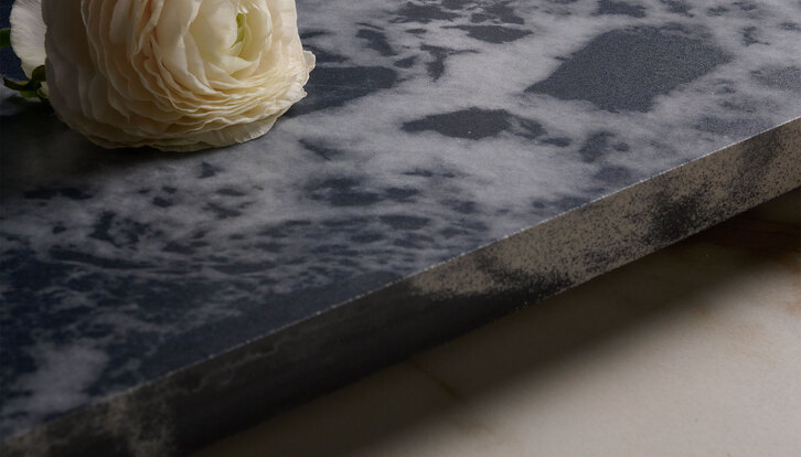 black marble-effect kitchen top